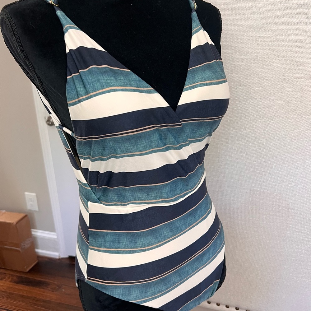VIX swimsuit - brand new
